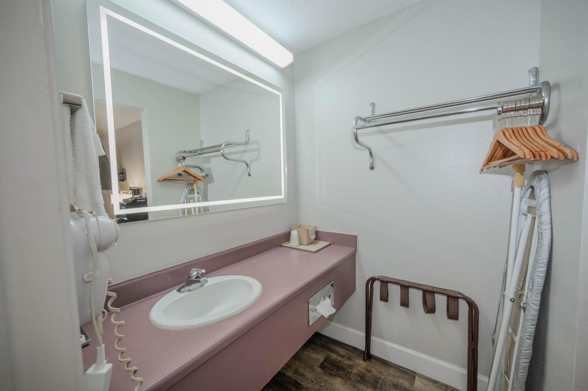 River Oak Inn Бандера Екстериор снимка