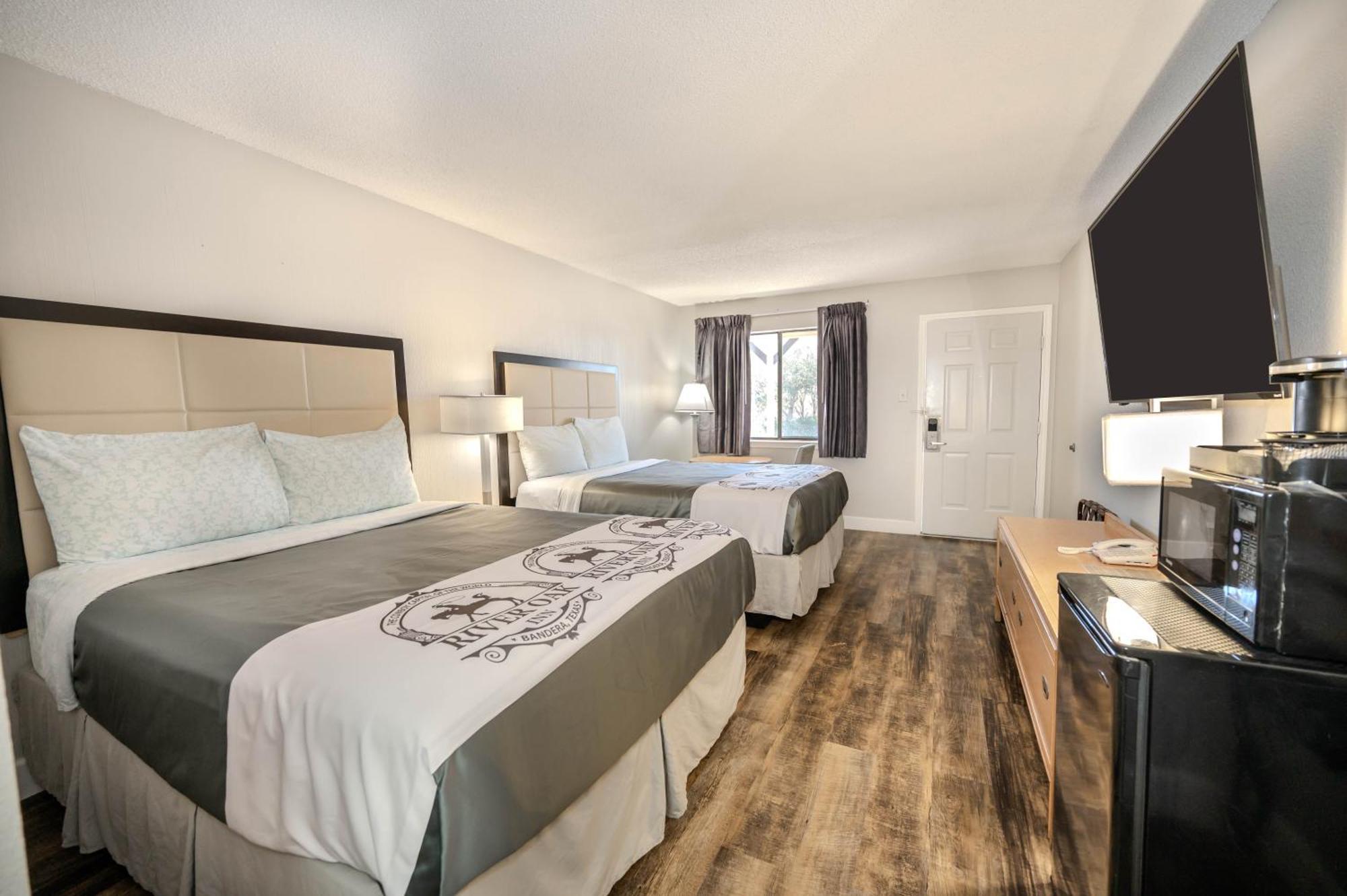 River Oak Inn Бандера Екстериор снимка