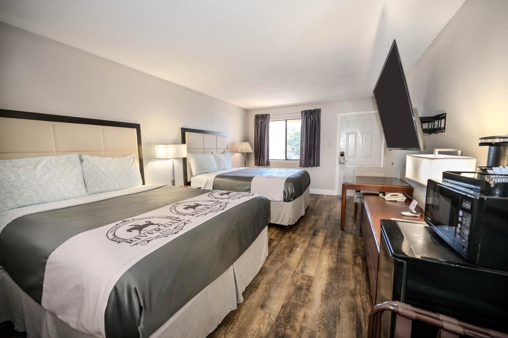 River Oak Inn Бандера Екстериор снимка